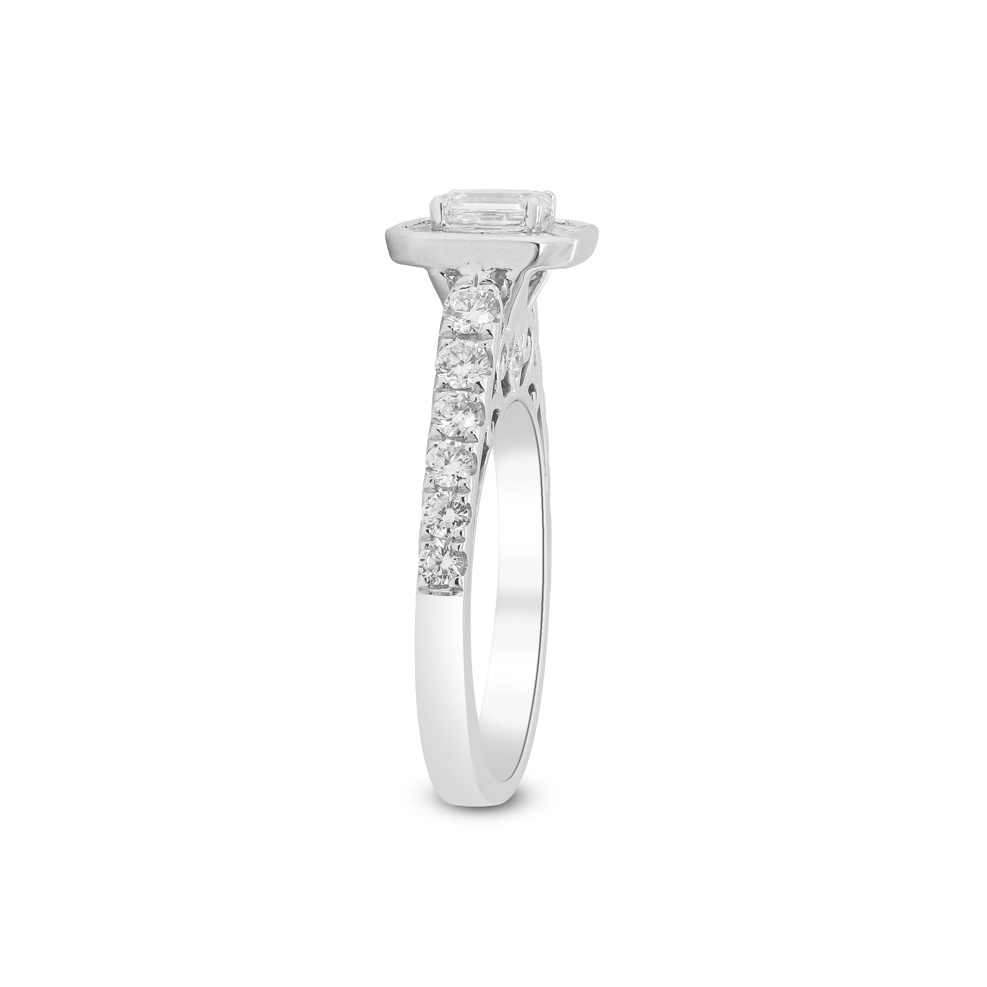 A Love Defined by Clarity – Platinum Diamond Ring