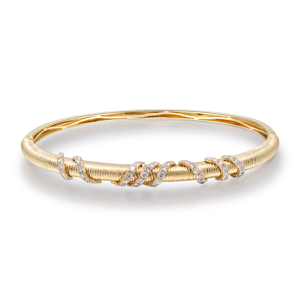 Golden Vows – 14K Yellow Gold Diamond Bangle